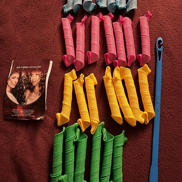 Magic Curl Hair Styling Guide - Picture 7 of 8